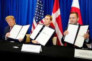 У Нью-Йорку підписали угоду про посилення військової присутності США в Гренландії